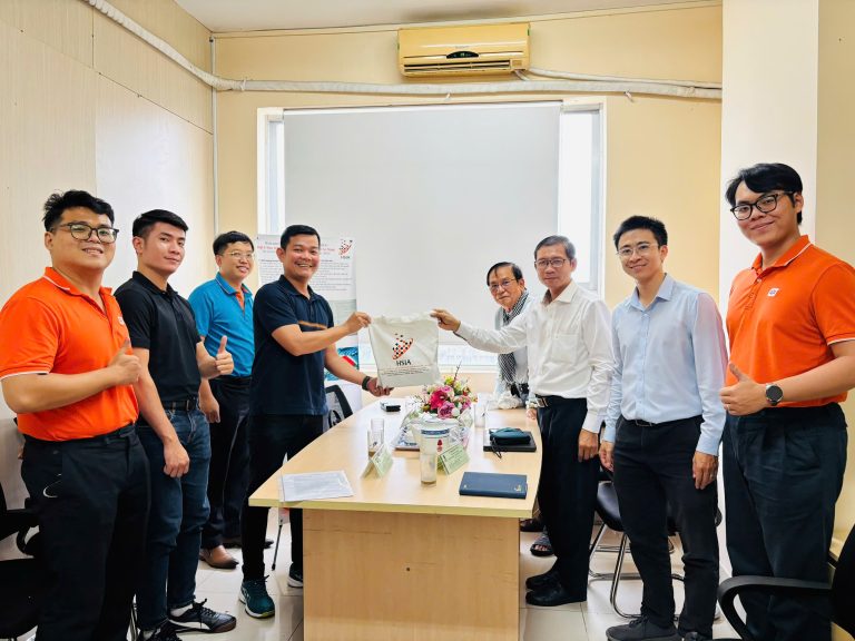 HSIA VÀ TRƯỜNG ĐẠI HỌC FPT TP.HCM  TRAO ĐỔI PHÁT TRIỂN CHƯƠNG TRÌNH OJT 